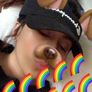 Meet your Posher, Grecia